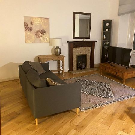 St Margaret'S Loch Apartment Edinburgh Eksteriør billede